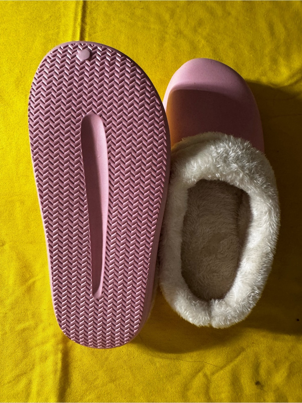 Slippers - Picture 2 of 3